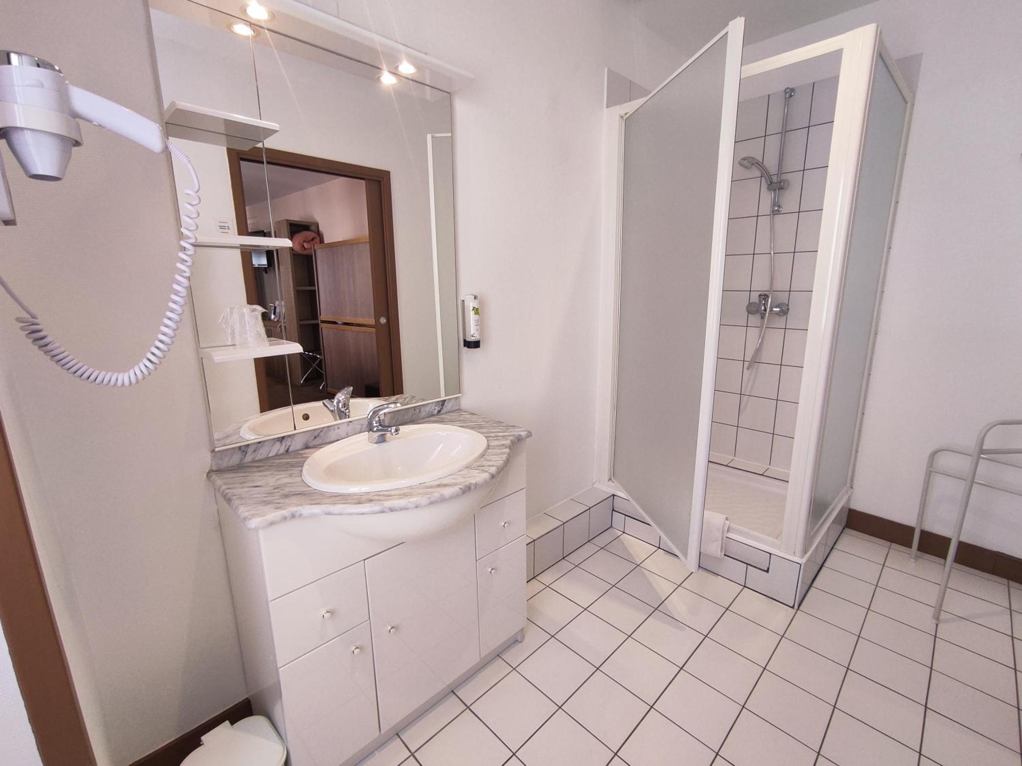 Logis Hotel La Residence, Cognac Centre Екстериор снимка